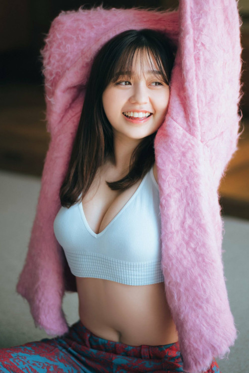 Read more about the article Ellie Misumi 美澄衿依, FLASH グラビアBEST 2023年初秋