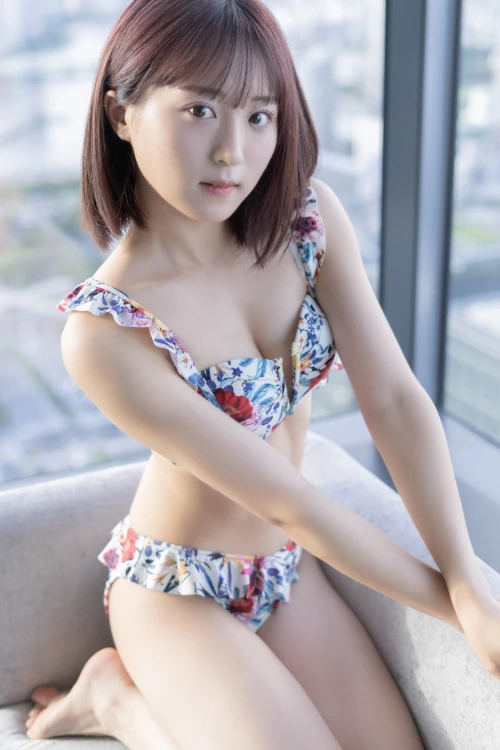 Nagisa Sakaguchi 坂口渚沙, 写真集 48Times Premium Album Set.01