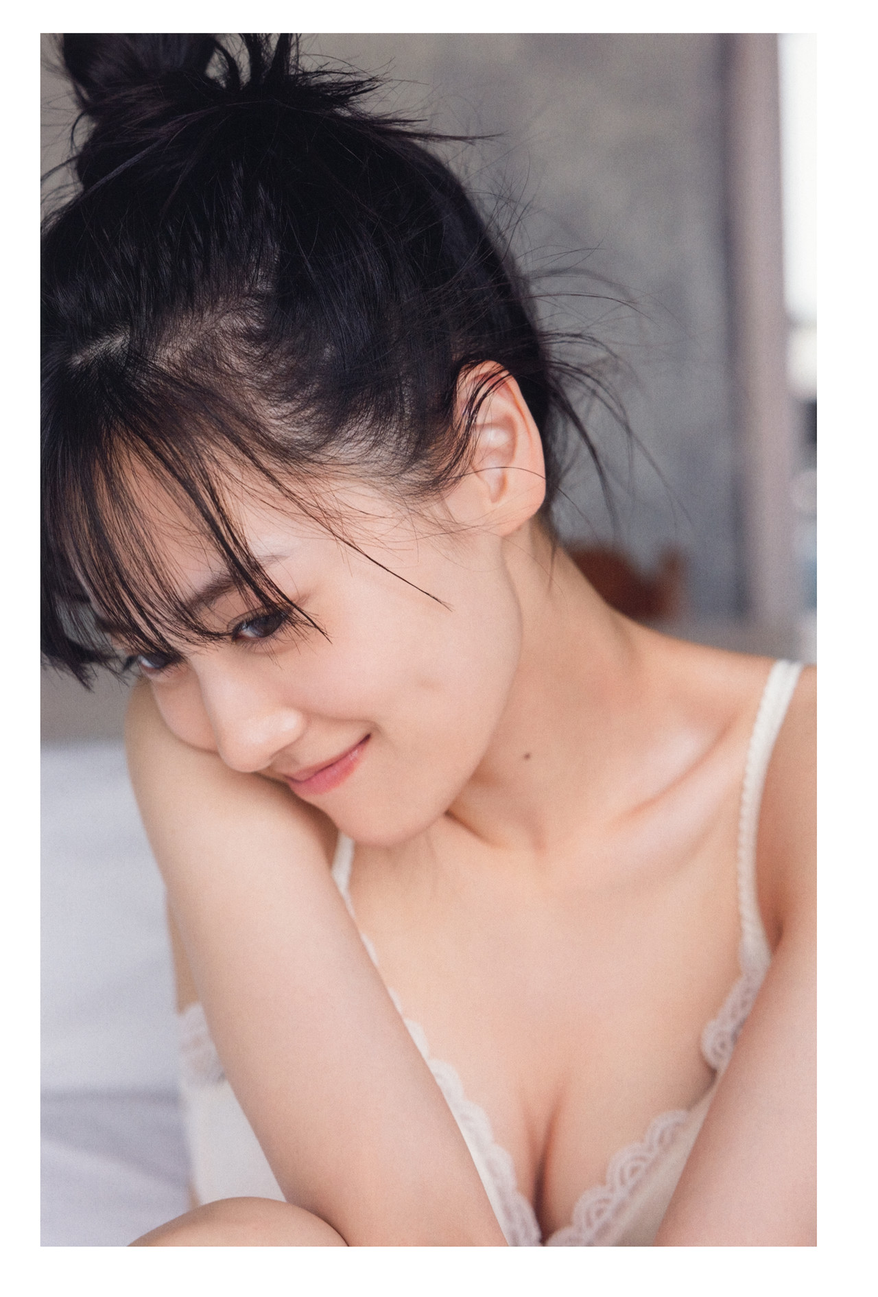 Mizuki Yamashita 山下美月, 2nd 写真集 「ヒロイン Heroine」 Set.02