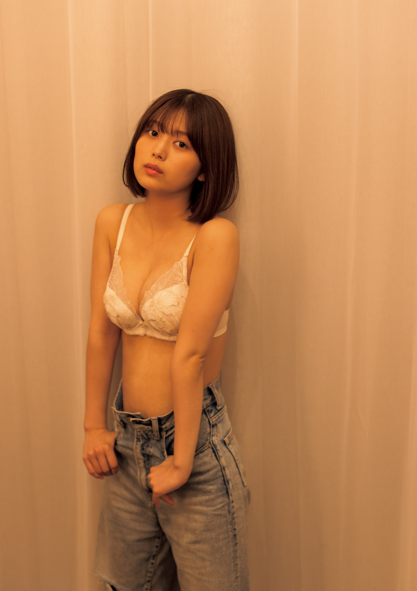 Ruka Kitano 北野瑠華, 1st写真集 「触れて、みる？」 Set.03