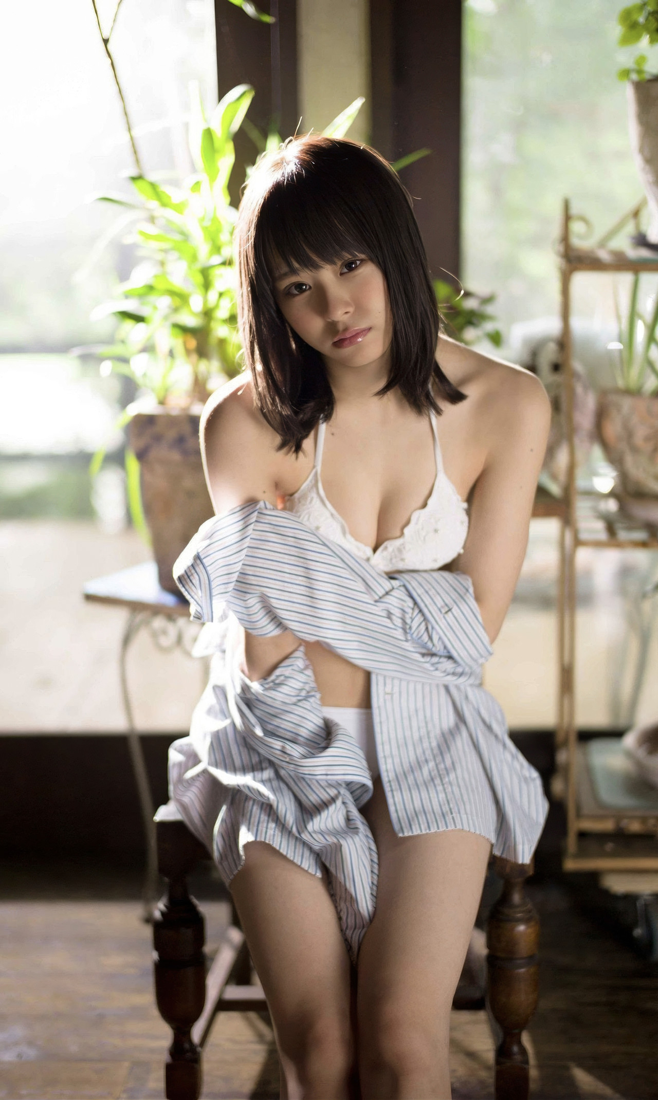 Rena Sato 佐藤麗奈, 週プレ Photo Book 「不思議の国のさとれな」 Set.03