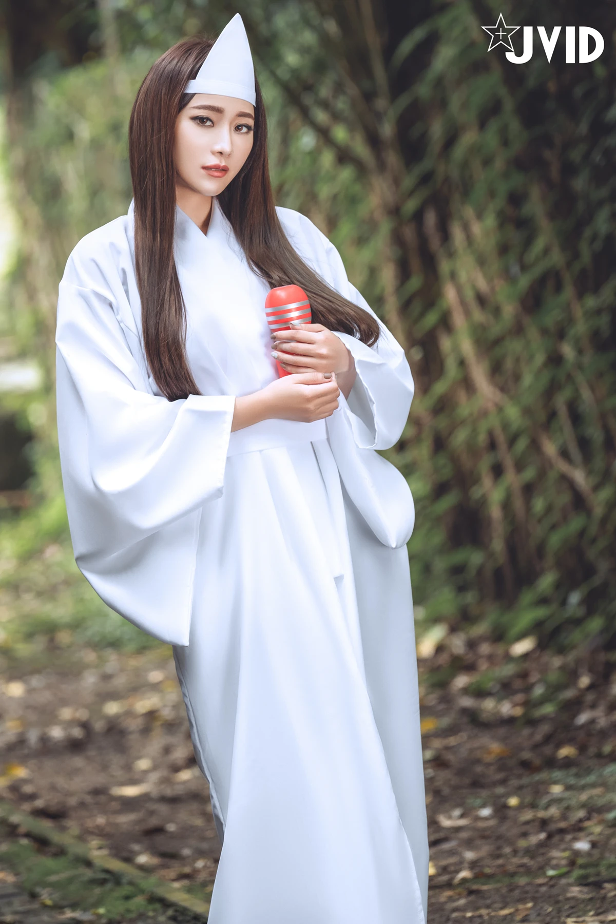 JVID Lele 樂樂 – E奶上空無遮【痴女幽霊△鬼姬杯】來去鄉下住一晚，出差沒想到卻…撞鬼了。 Set.01