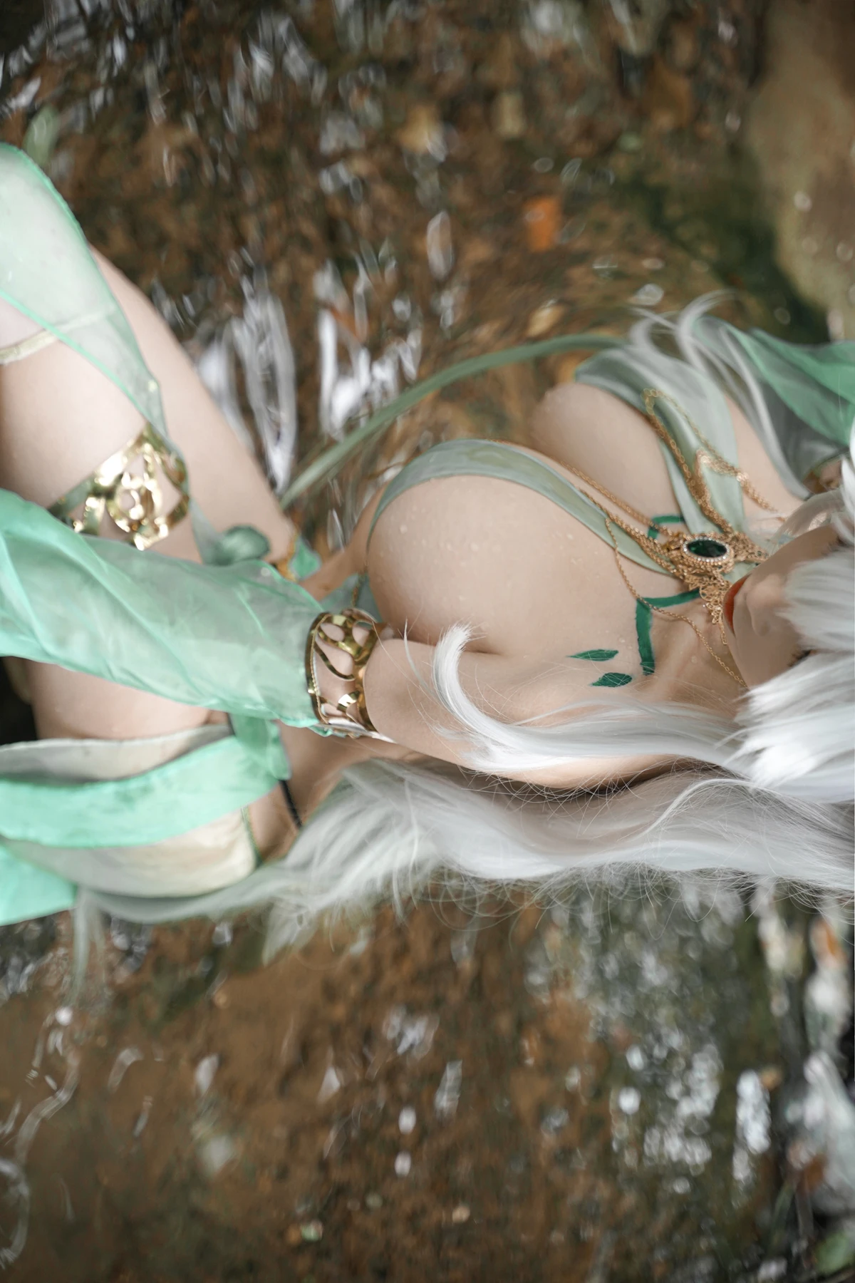 Cosplay 爱老师 PhD – 大慈树王