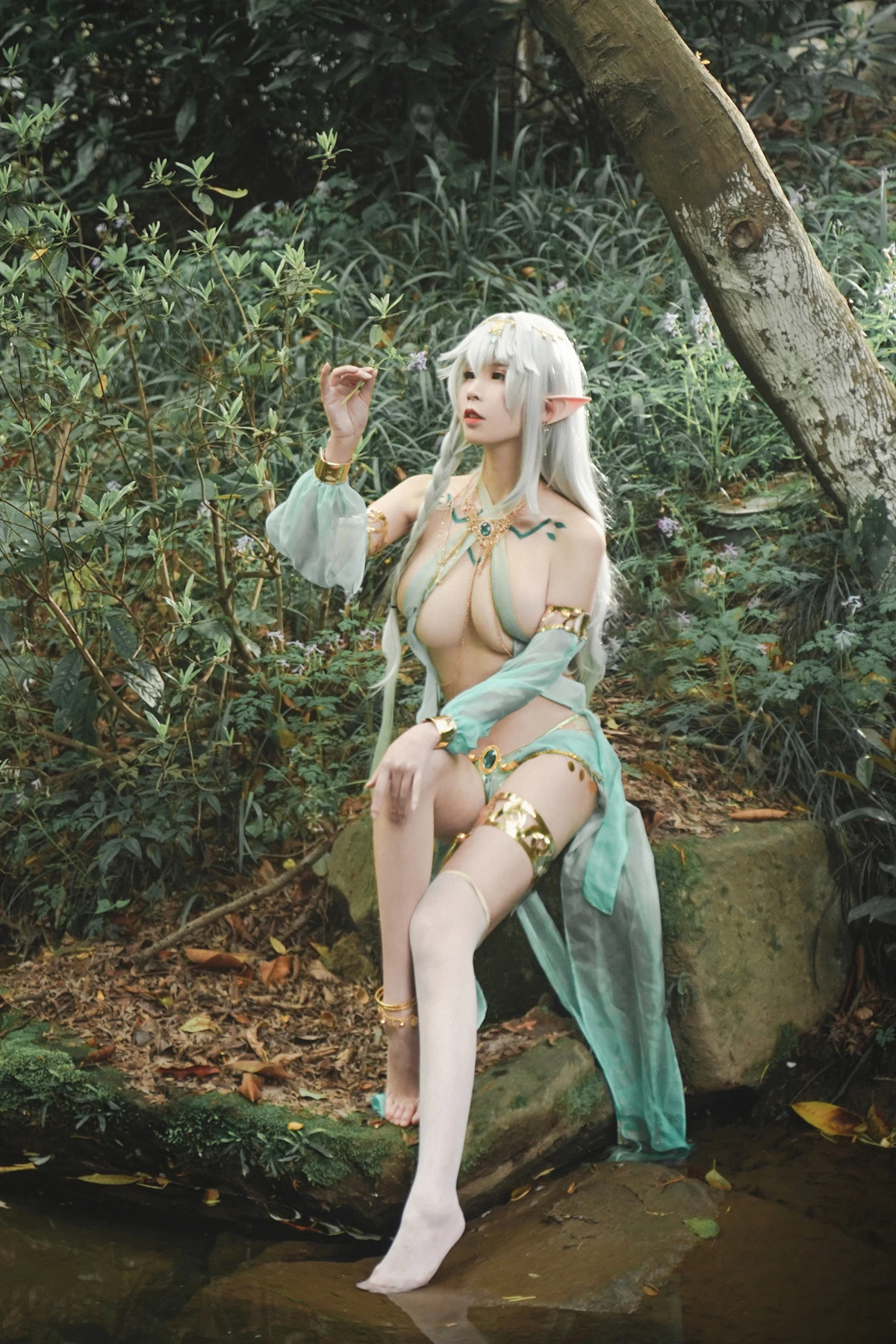 Cosplay 爱老师 PhD – 大慈树王