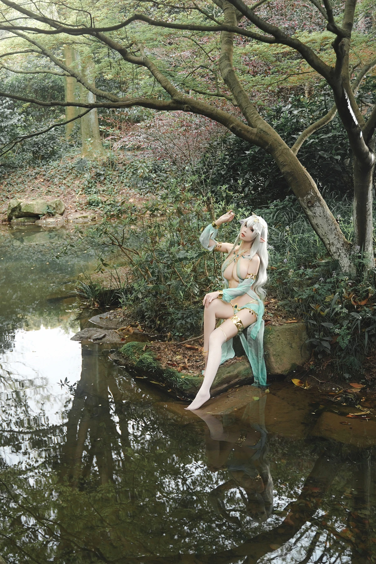 Cosplay 爱老师 PhD – 大慈树王